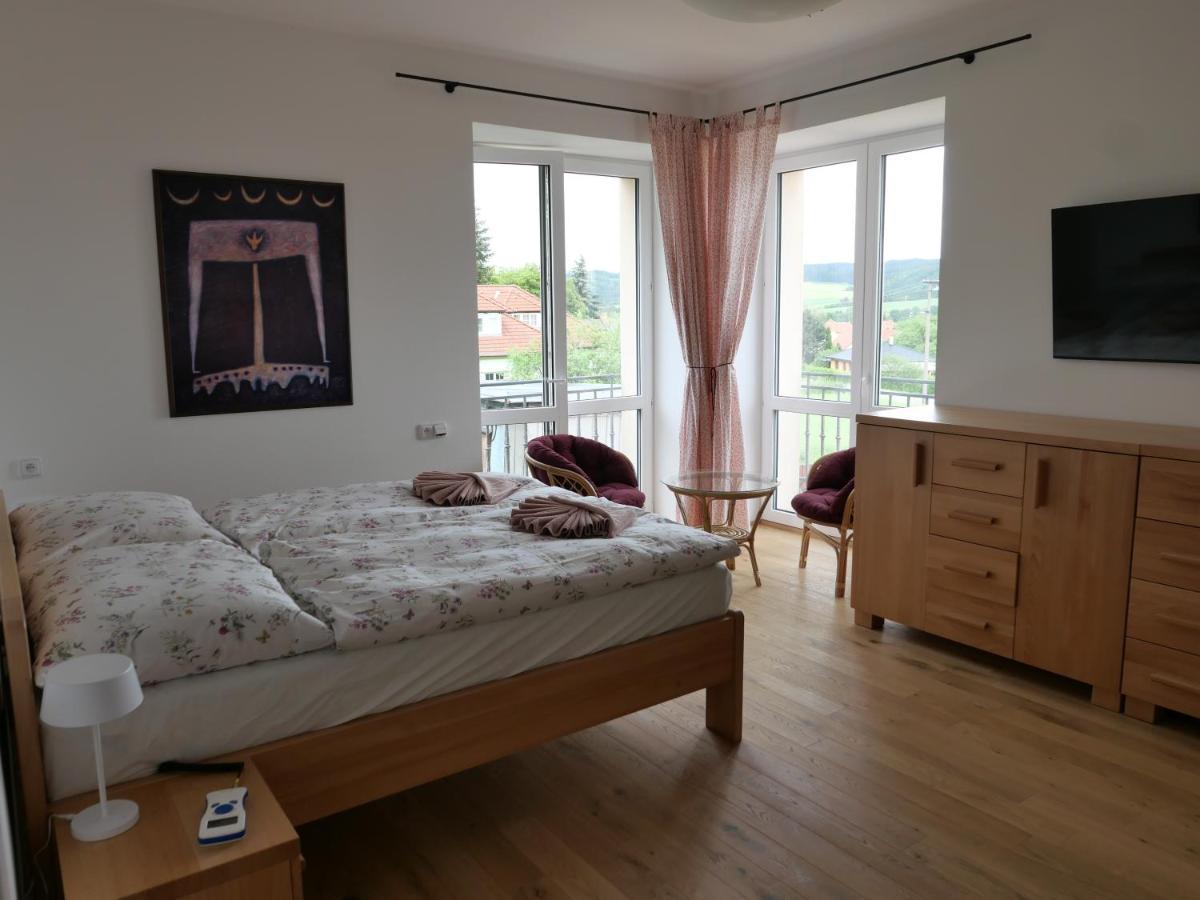 Penzion Renesance Drnovice  Dış mekan fotoğraf