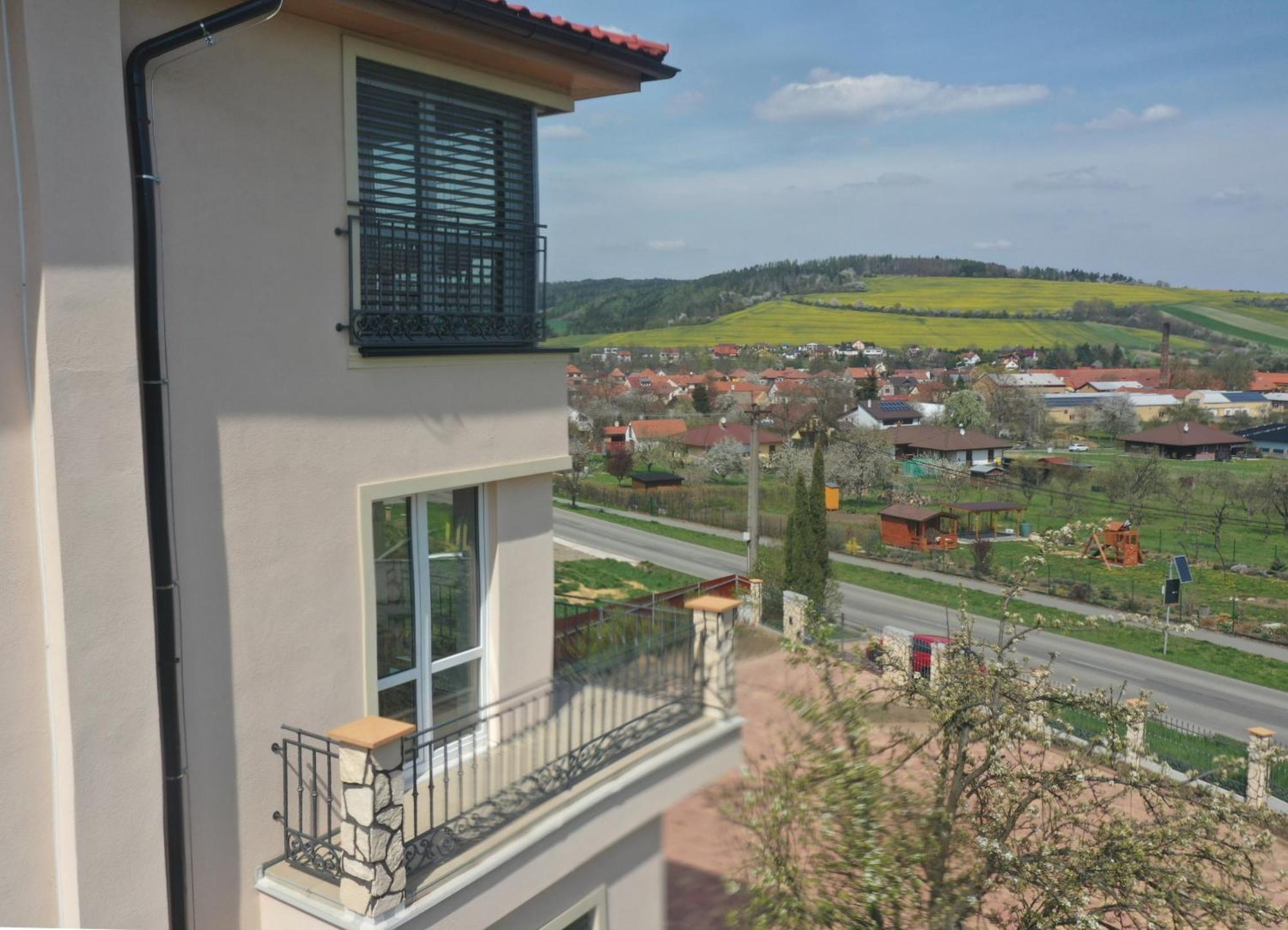 Penzion Renesance Drnovice  Dış mekan fotoğraf